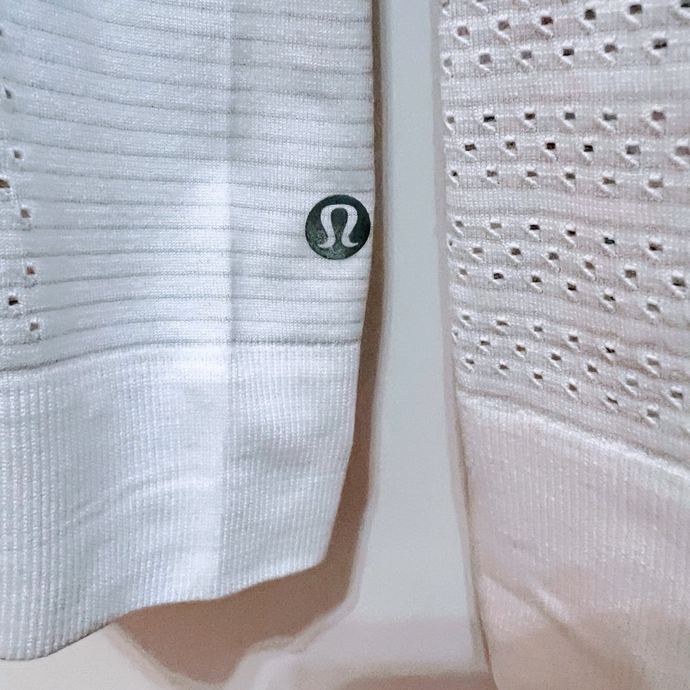 Lululemon Breeze by Long Sleeve Squad. Size 10